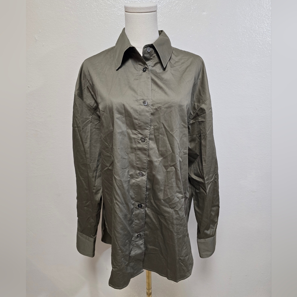 soldout.nyc The Everything Shirt in Olive Size Medium - Picture 4 of 10